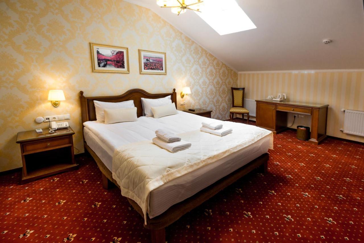 Fenix Town Hotel Vinnytsia Luaran gambar