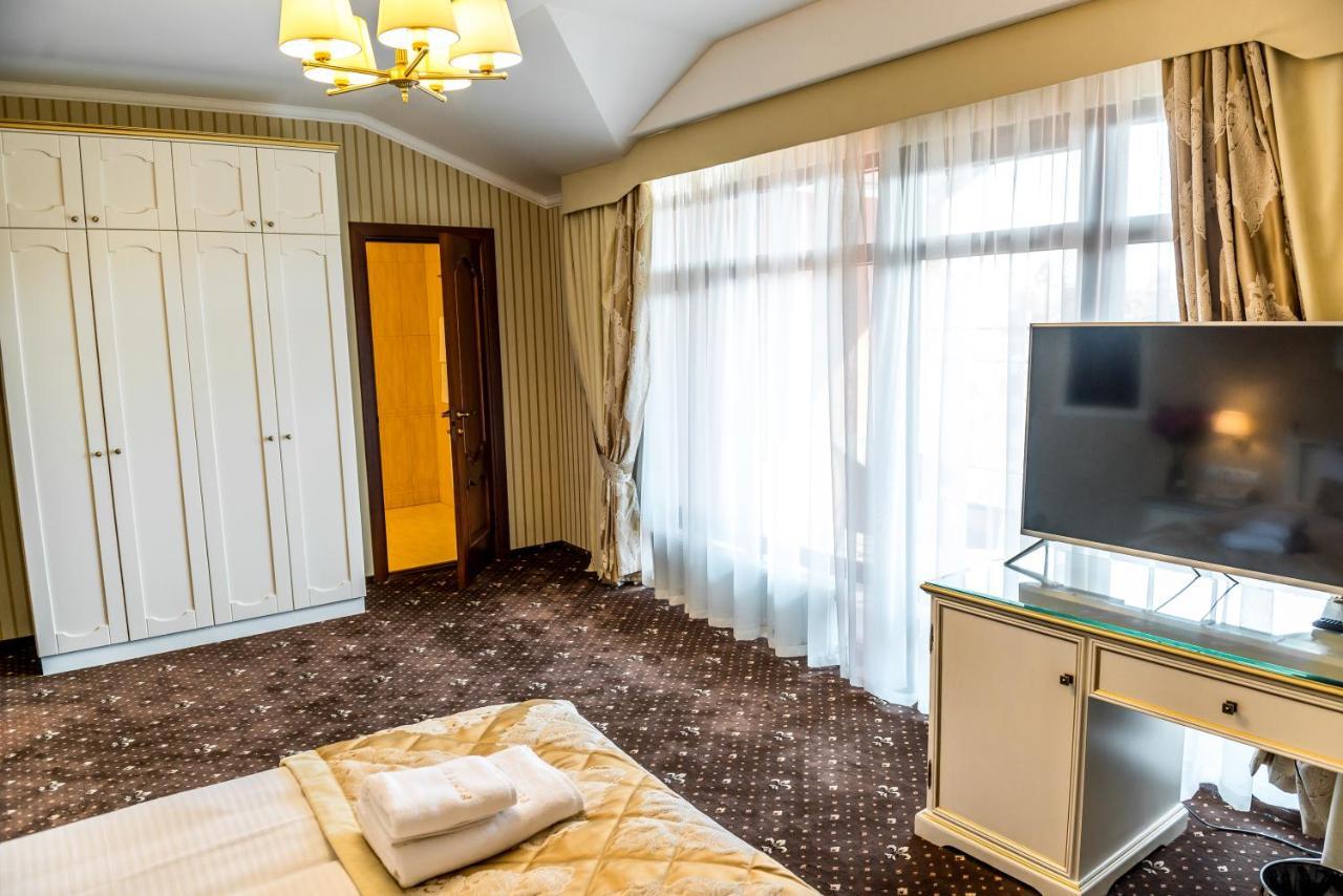 Fenix Town Hotel Vinnytsia Luaran gambar