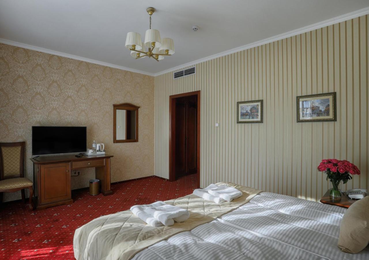 Fenix Town Hotel Vinnytsia Luaran gambar