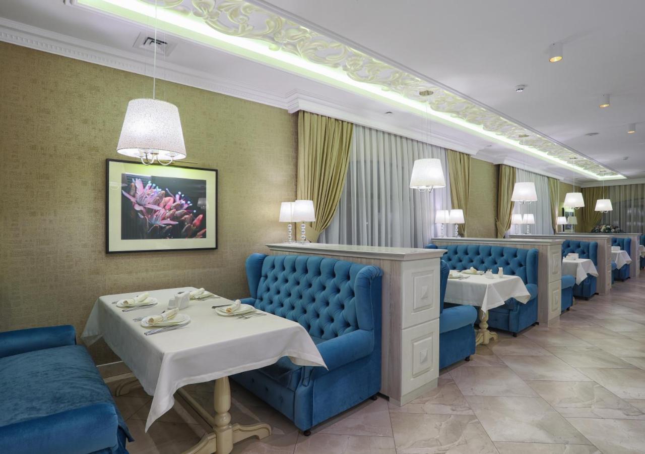 Fenix Town Hotel Vinnytsia Luaran gambar