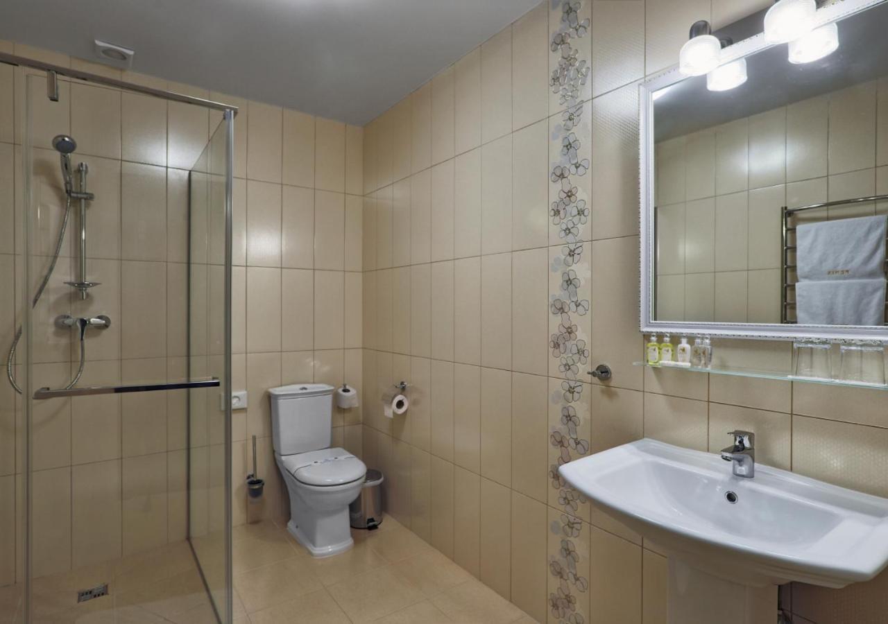 Fenix Town Hotel Vinnytsia Luaran gambar