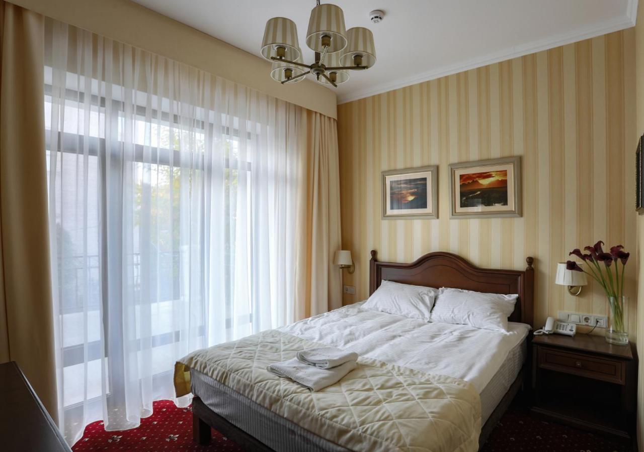Fenix Town Hotel Vinnytsia Luaran gambar