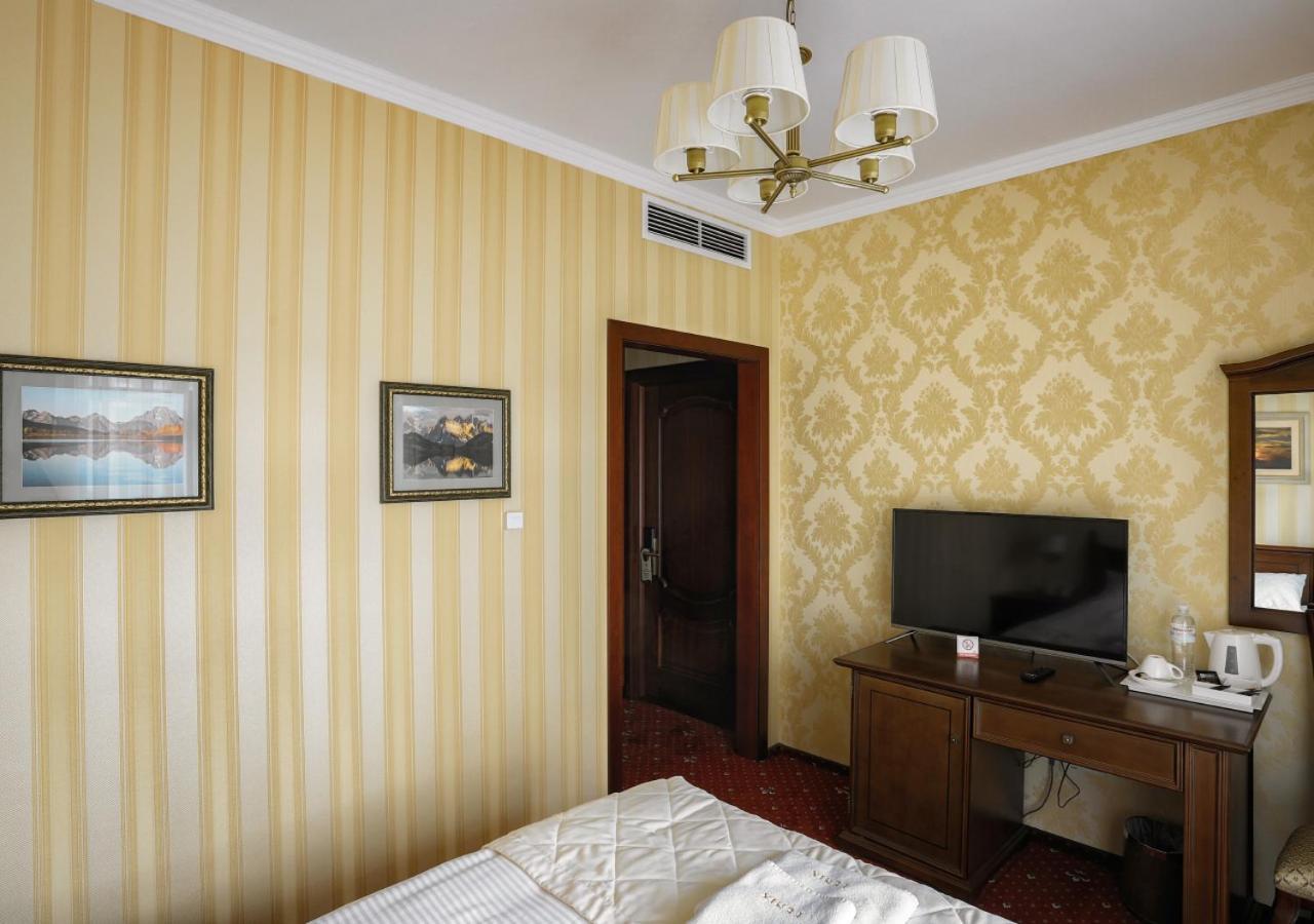 Fenix Town Hotel Vinnytsia Luaran gambar