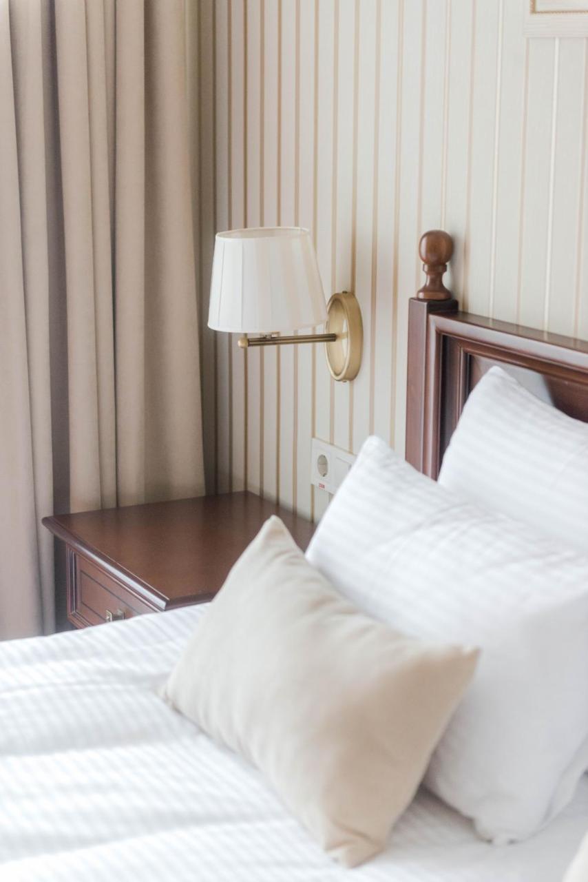 Fenix Town Hotel Vinnytsia Luaran gambar